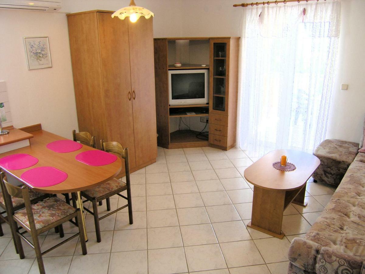 Apartman Juric Daire Krk Town Dış mekan fotoğraf