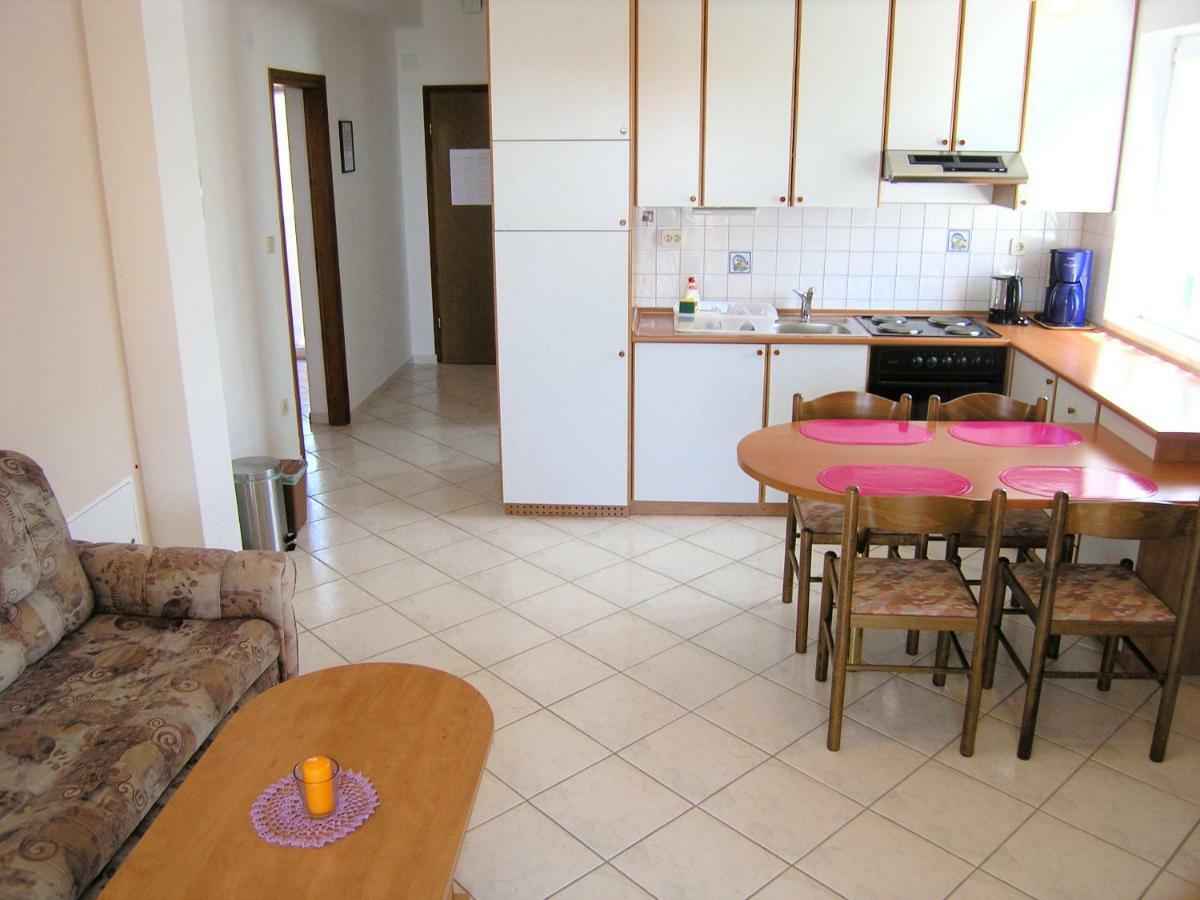 Apartman Juric Daire Krk Town Dış mekan fotoğraf