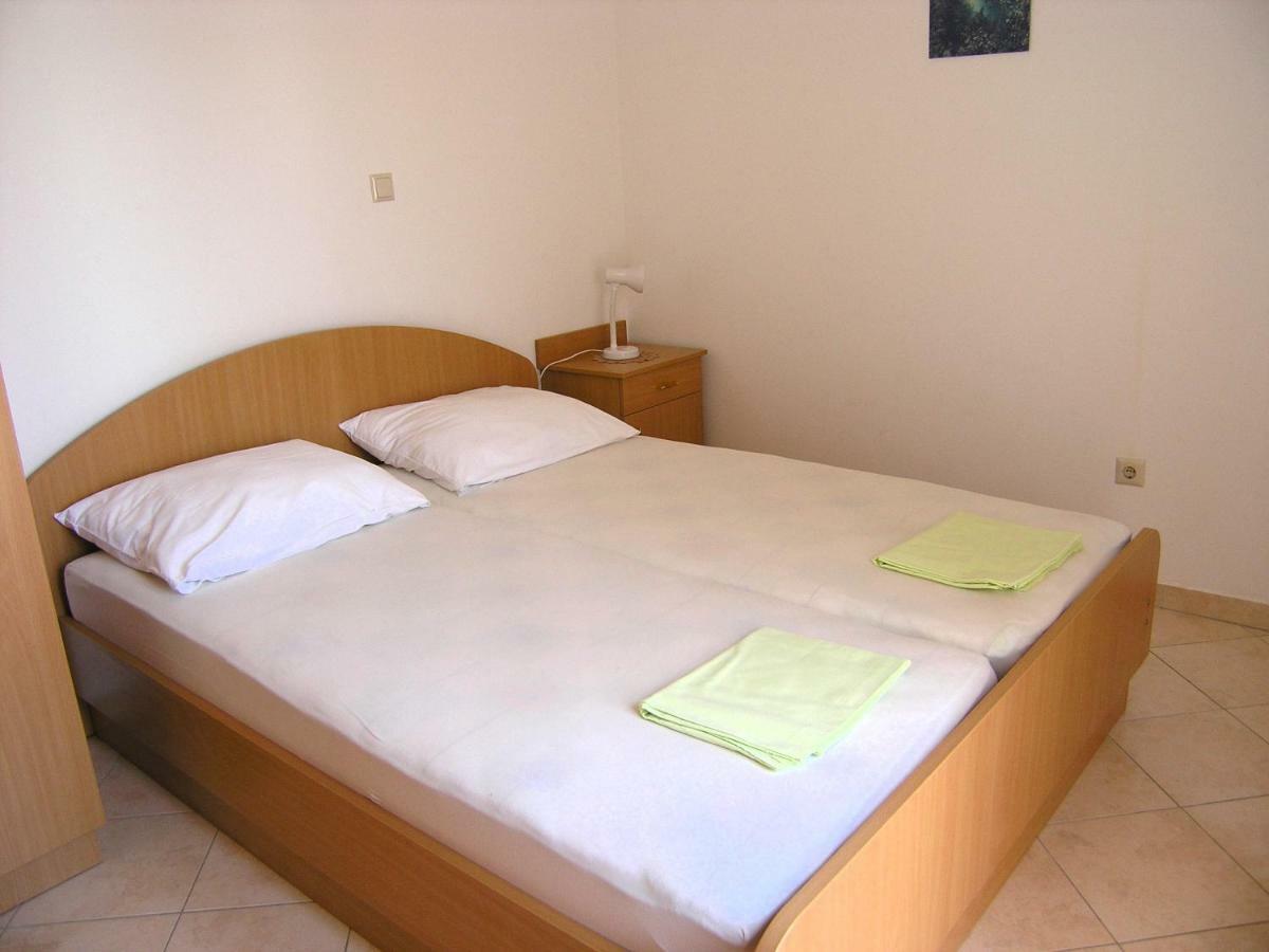 Apartman Juric Daire Krk Town Dış mekan fotoğraf