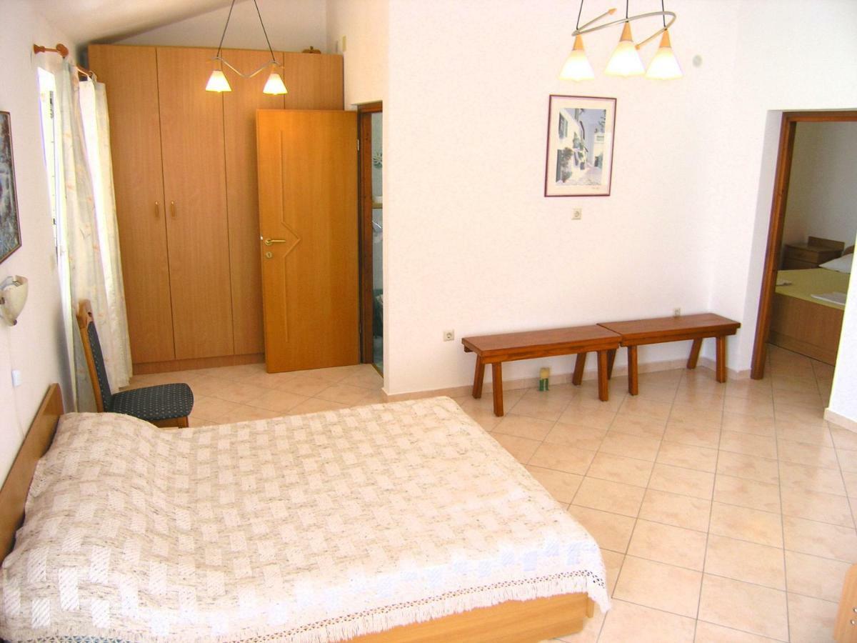 Apartman Juric Daire Krk Town Dış mekan fotoğraf