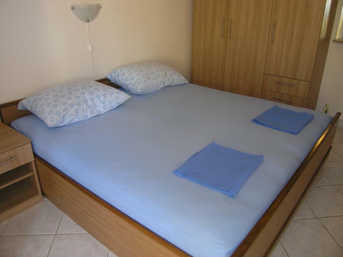 Apartman Juric Daire Krk Town Dış mekan fotoğraf
