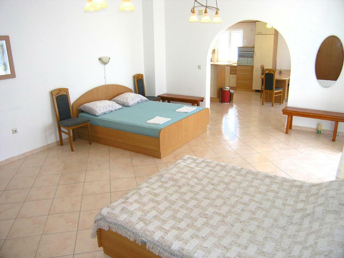 Apartman Juric Daire Krk Town Dış mekan fotoğraf